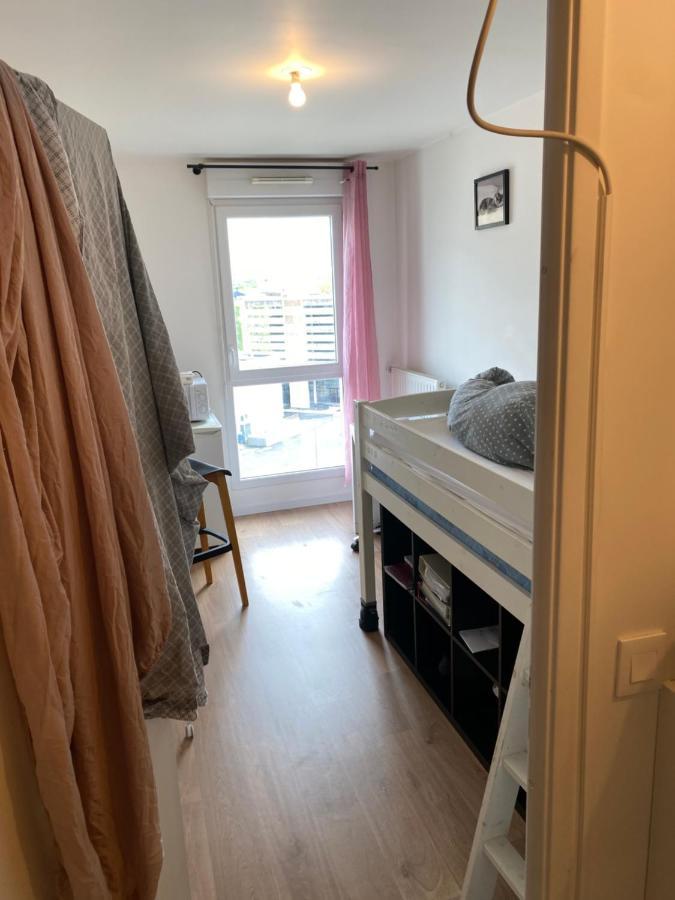 Super Chambre Avec Bureau Courcouronnes Eksteriør billede
